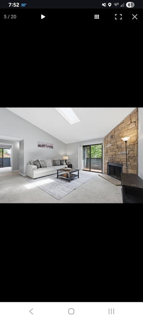 Charming 2BR Condo in Aurora – photo 2