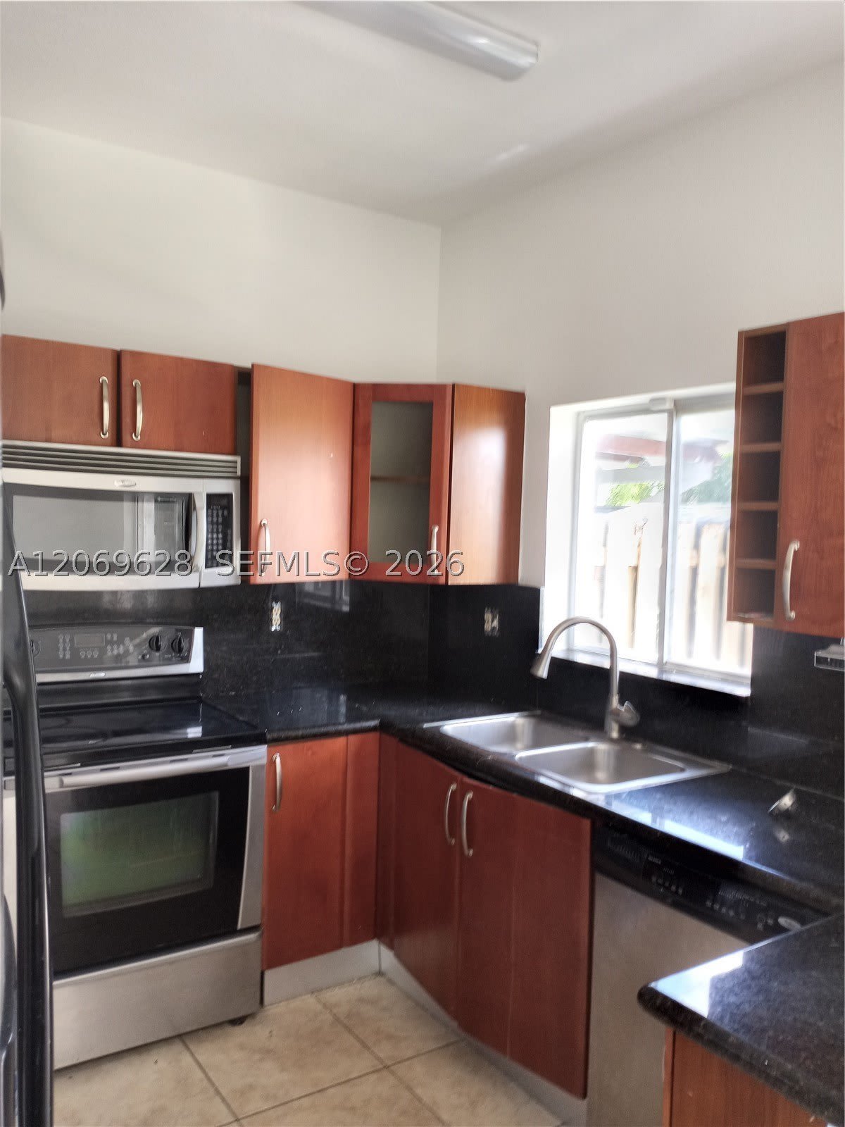 18125 NW 74th Ct – photo 3