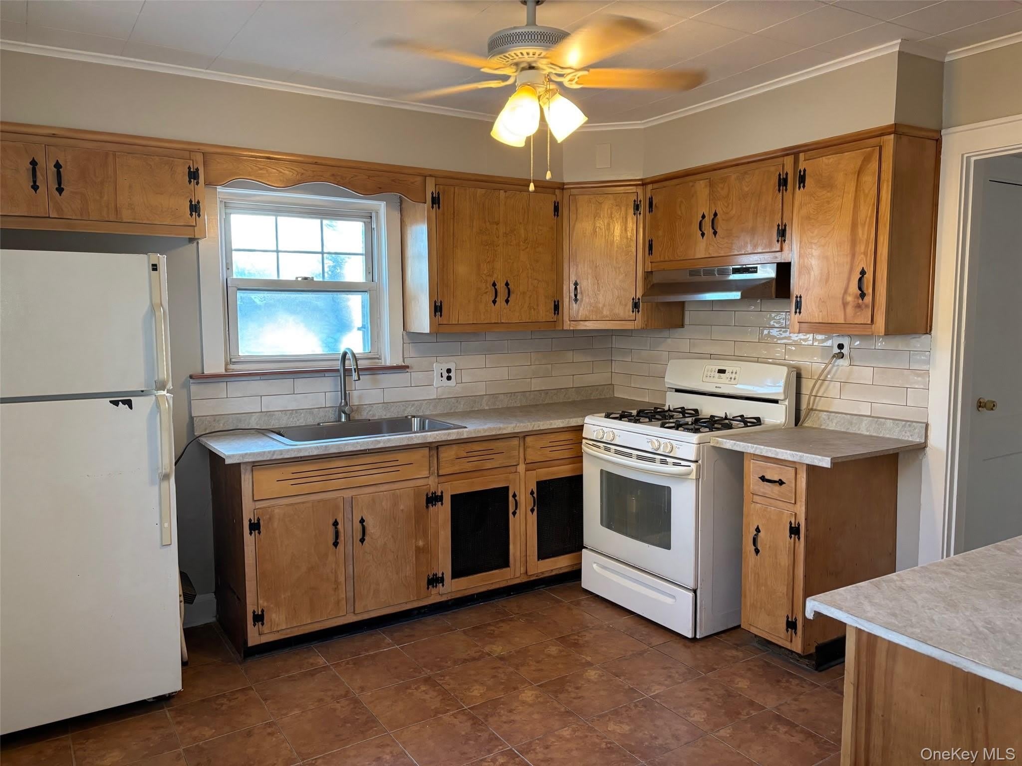 82 Putnam Avenue – photo 4