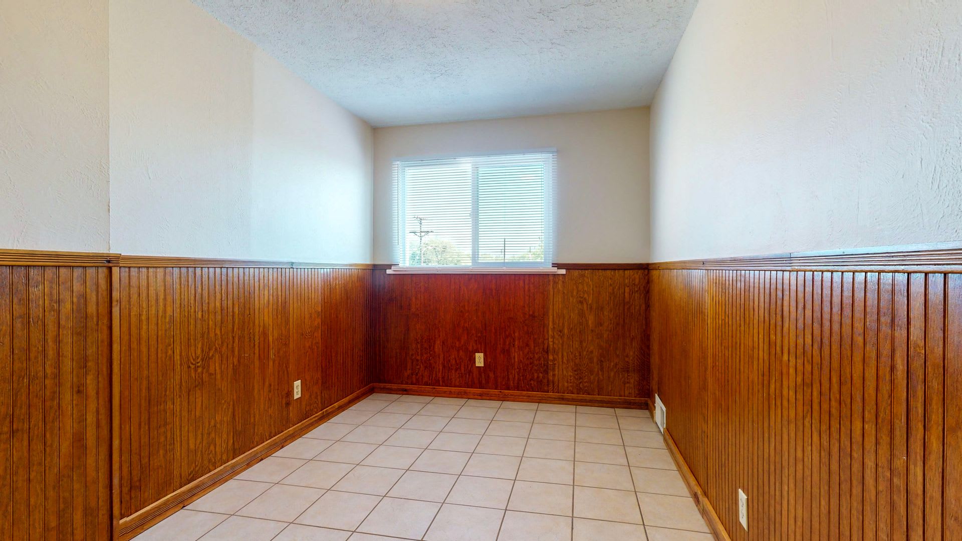 404 Prospect Ave NE – photo 5