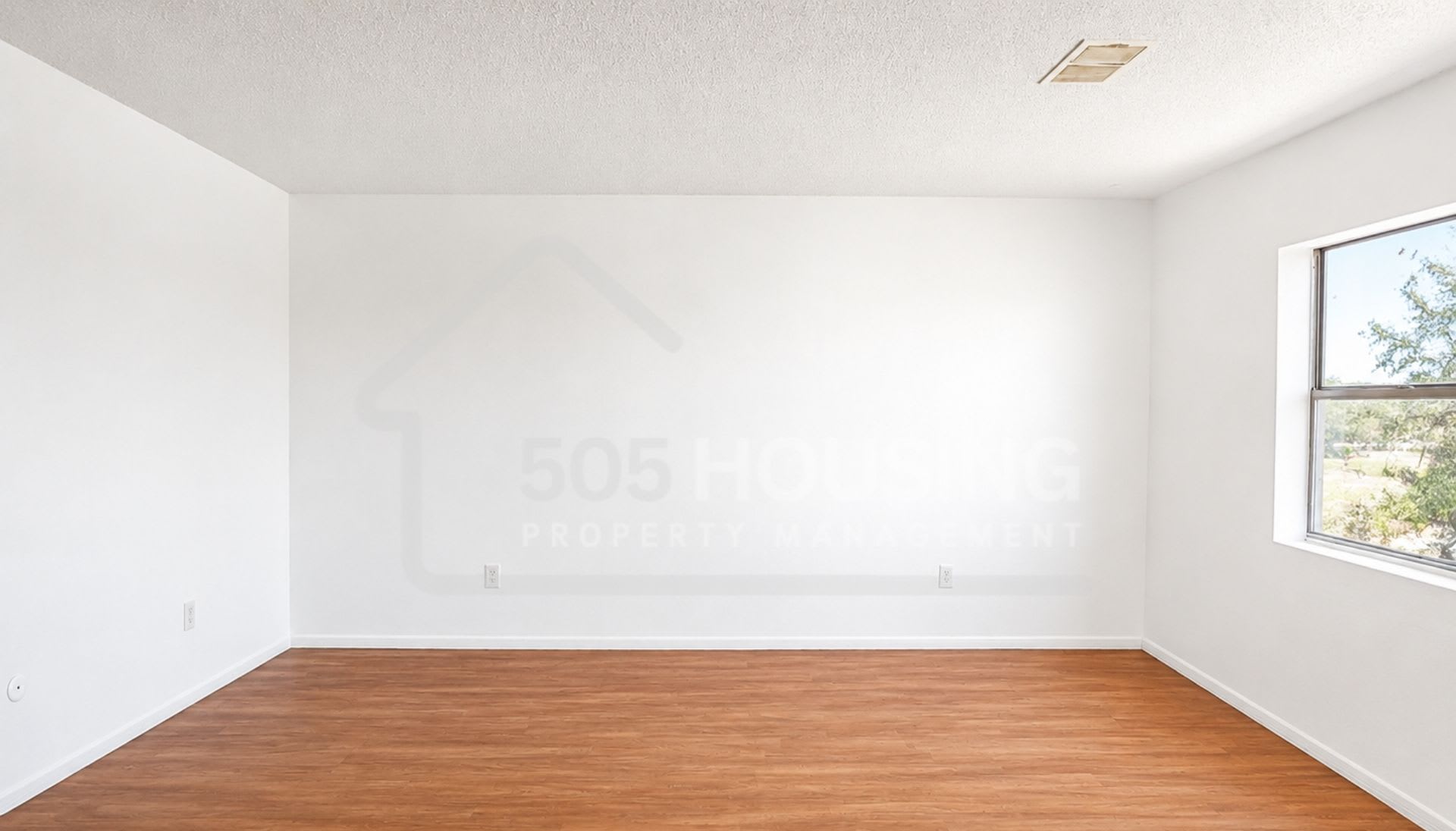 Practical 2-Bedroom Living in Northeast Albuquerque – photo 4