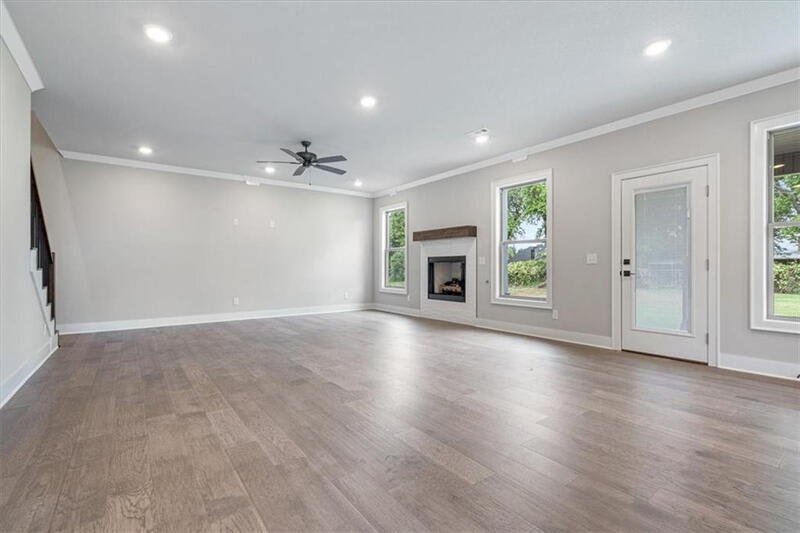 1605 South 23rd Place – photo 3