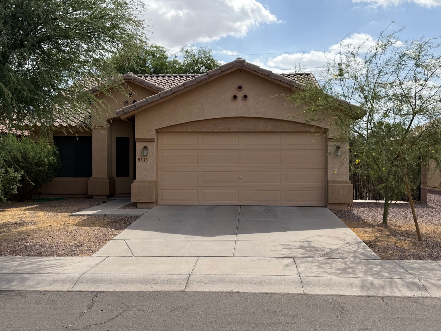 Move in SPECIAL Beautiful 3-Bedroom Home Now Available for Rent! – photo 2