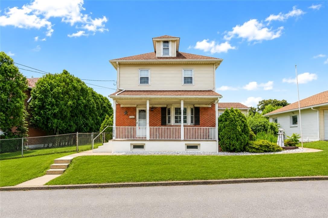 1024 Washington Street – photo 2