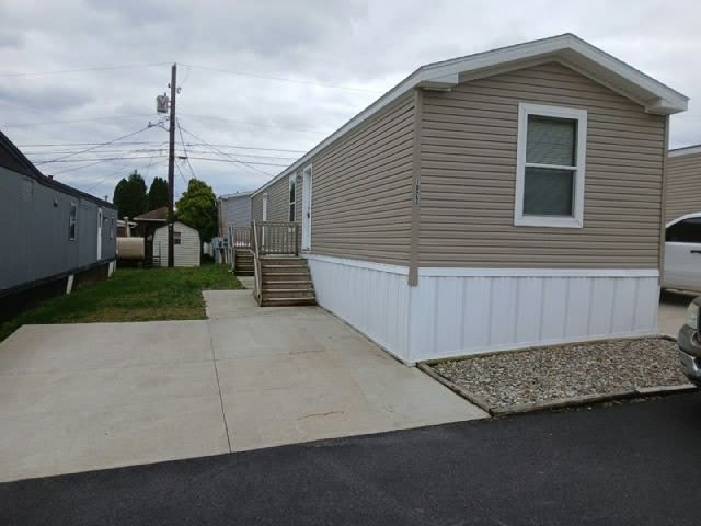 1022 Dogwood St – photo 1