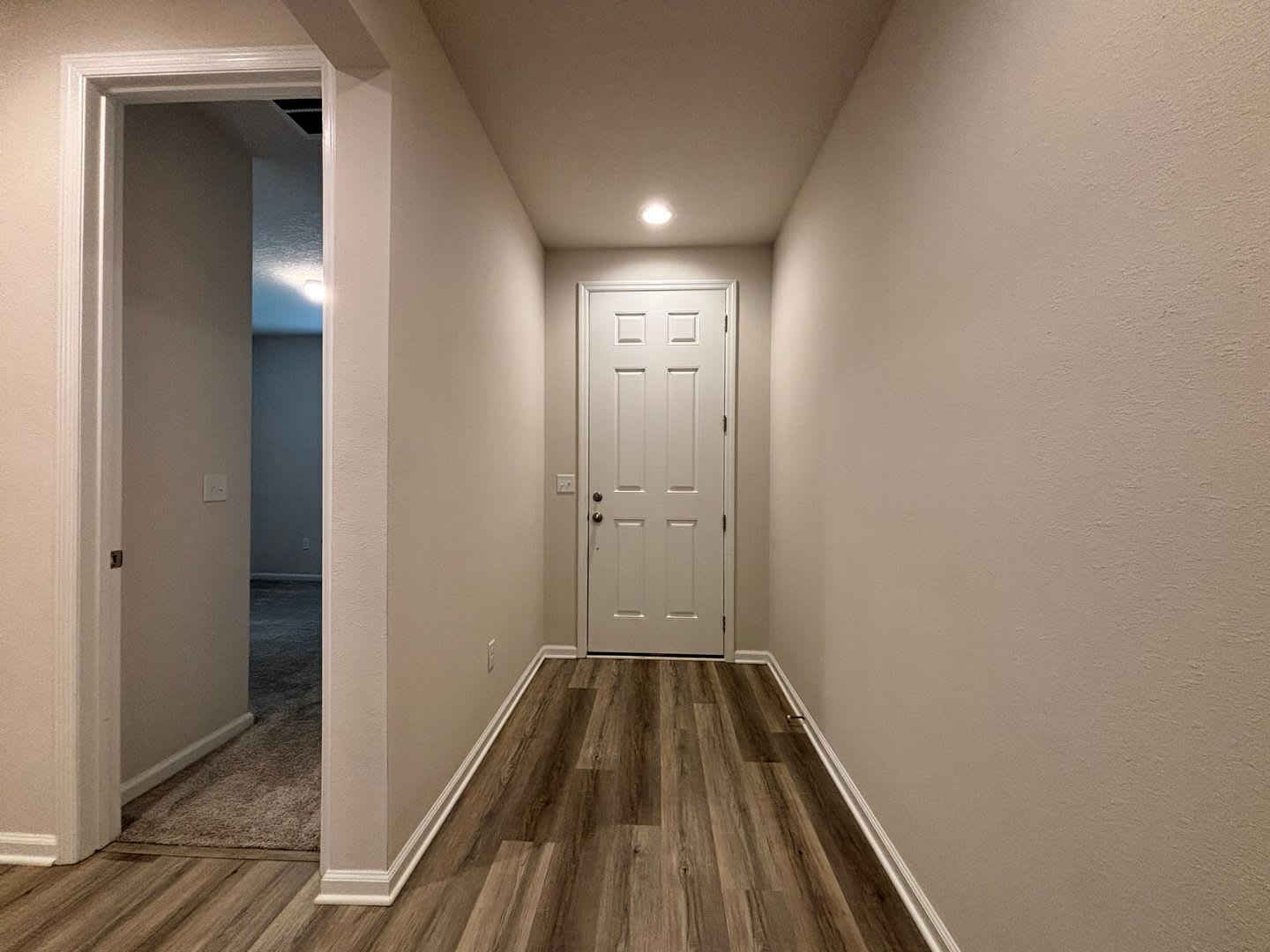 1803 Amberly Dr – photo 3