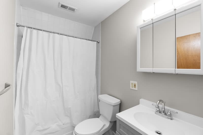 1111 East Genesee Street – photo 4