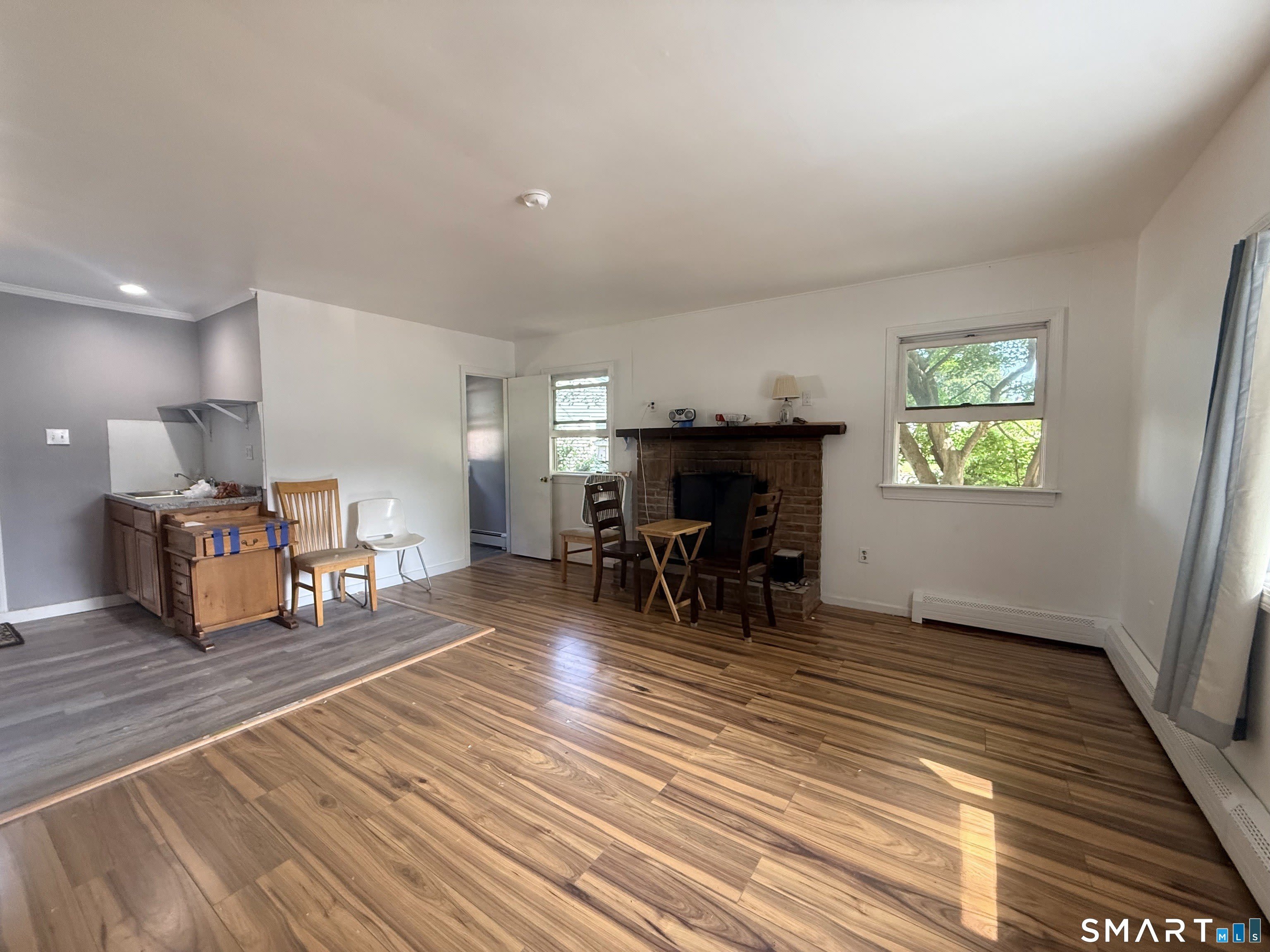 191 E Side Drive – photo 5