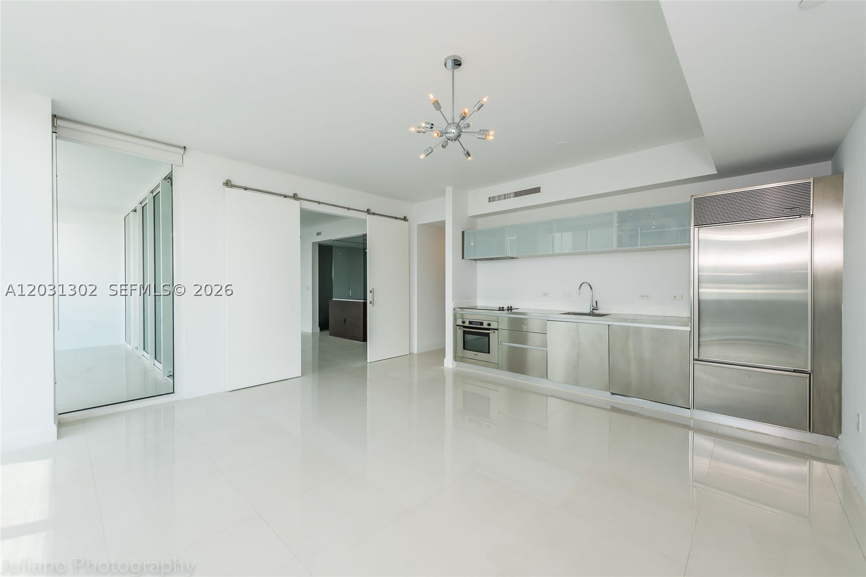 1040 Biscayne Blvd – photo 3