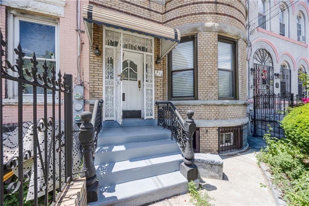 414 Miller Avenue – photo 2