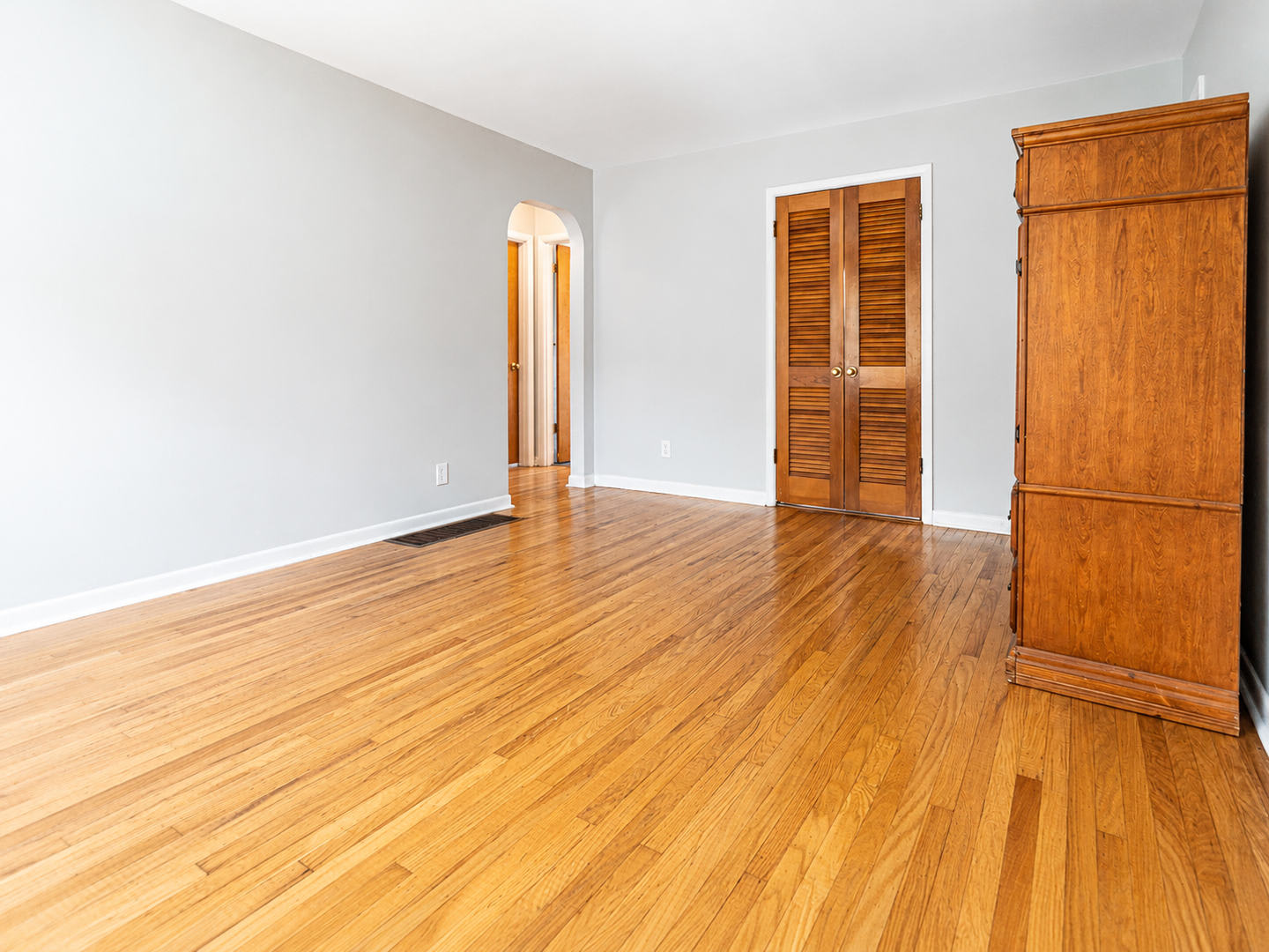 2728 Riedling Dr – photo 2