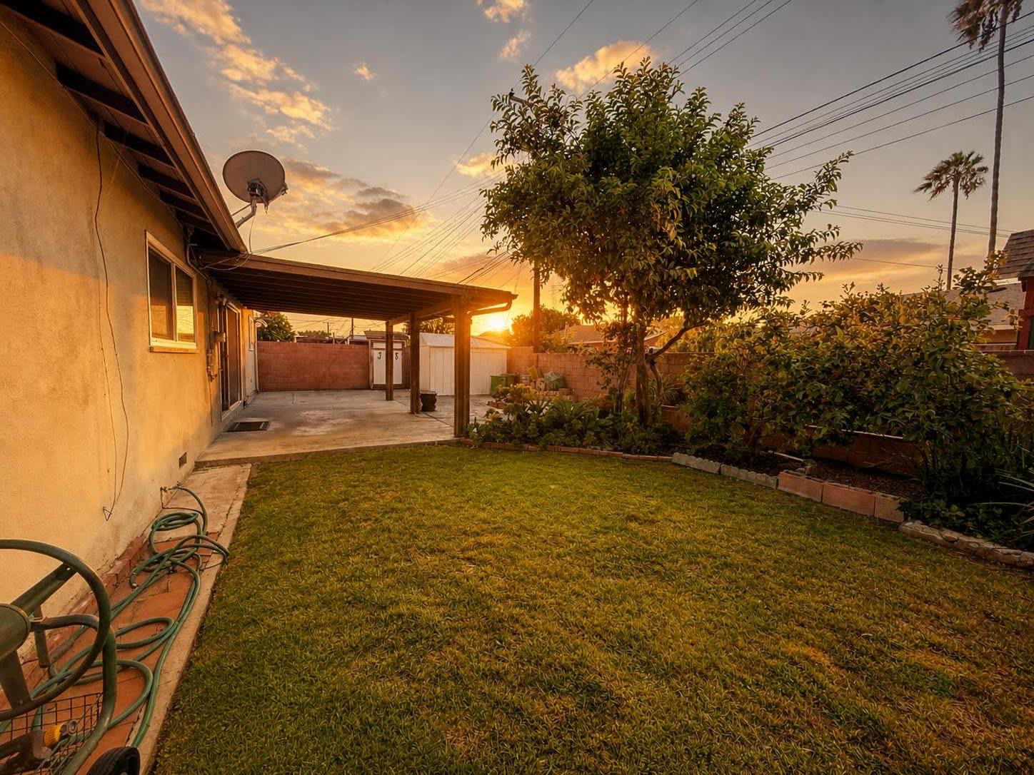14624 Hutchcroft Street – photo 2
