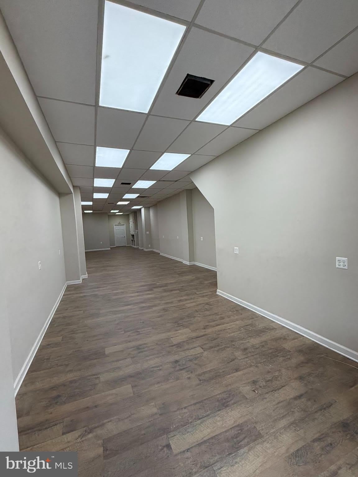 1027 LIGHT Street – photo 2