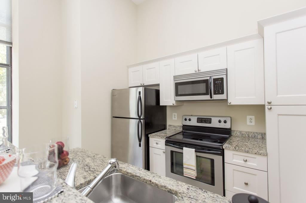 230-38 N 21ST Street – photo 3