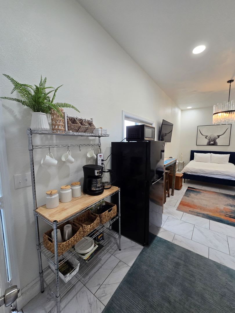 Fully Furnished Studio Near Hammond Trail In Mckinleyville – photo 5