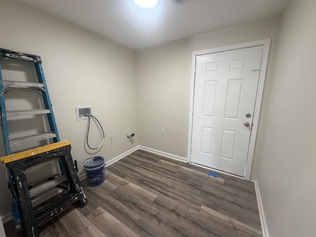2146 Gent Avenue – photo 5