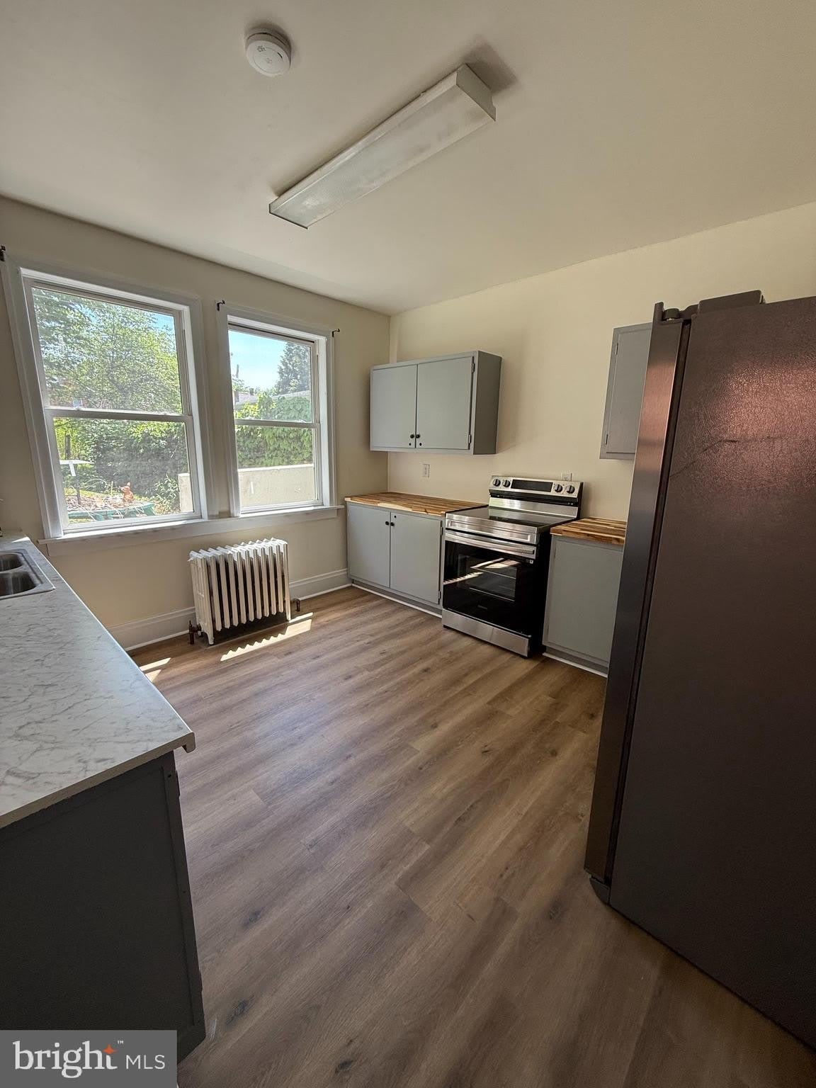 704 5TH Street – photo 4