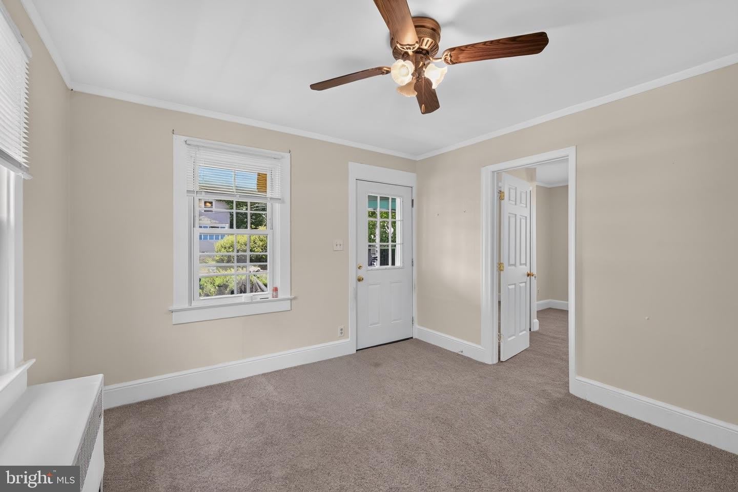 3901 HAMPDEN ST – photo 3