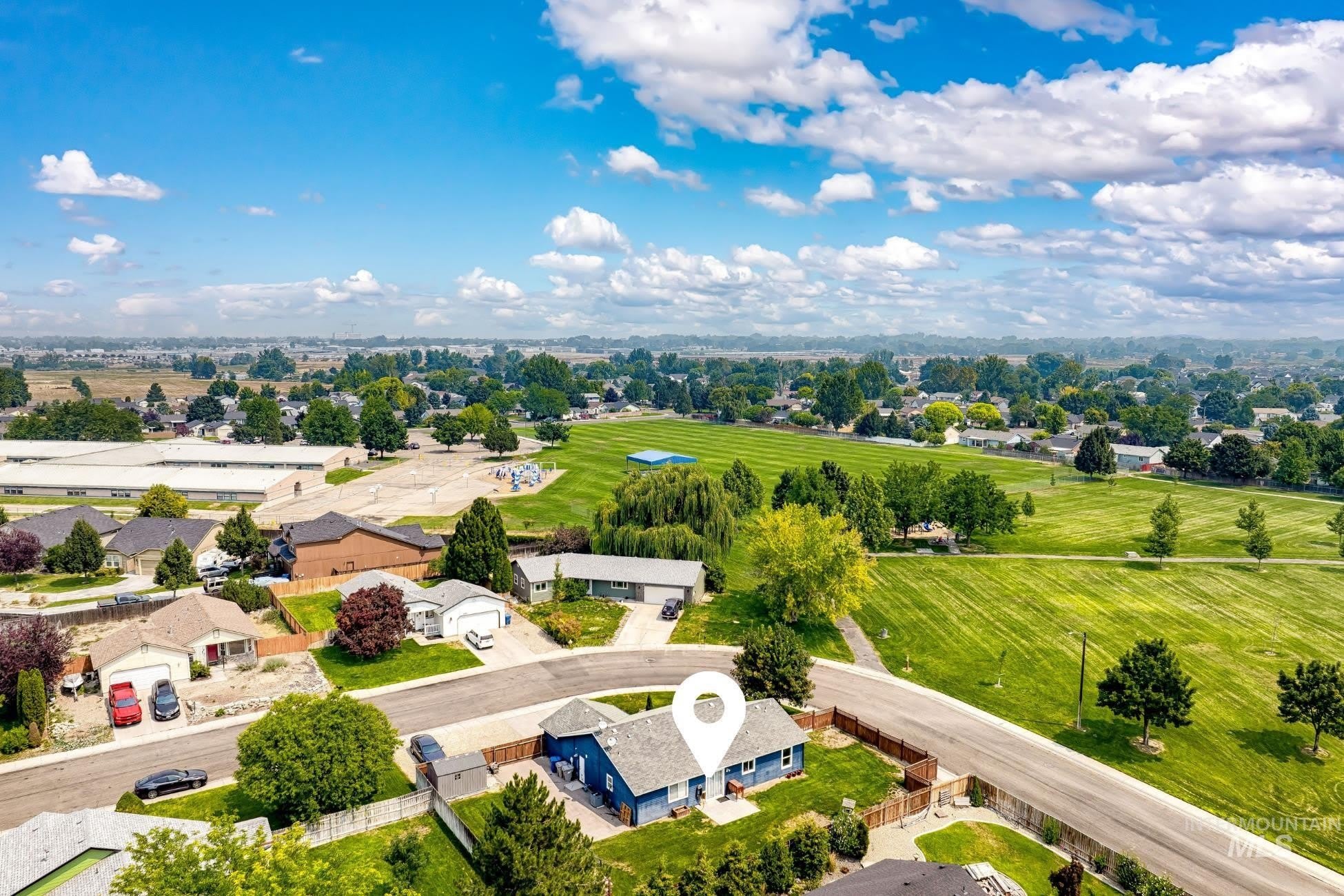 3309 Robinhood Loop – photo 2