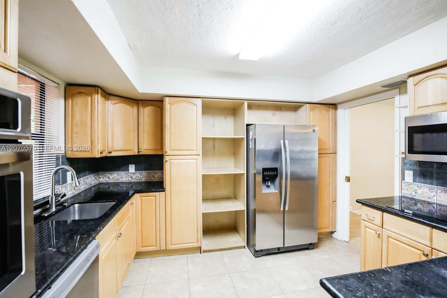 5313 Southwest 118th Avenue – photo 5
