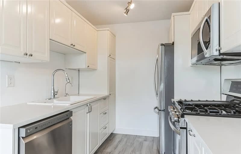 20545 S Vermont Ave – photo 3