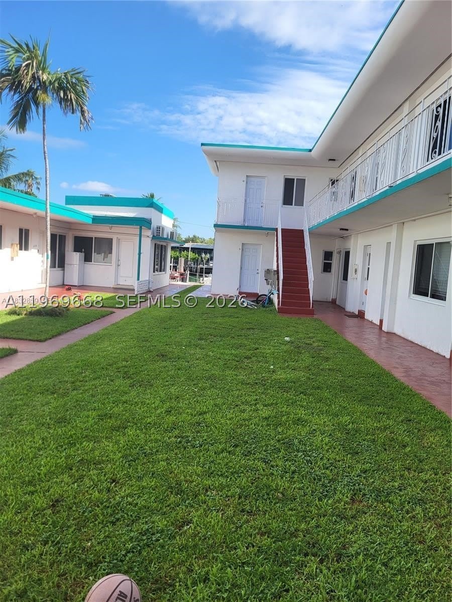 2101 Calais Dr – photo 2