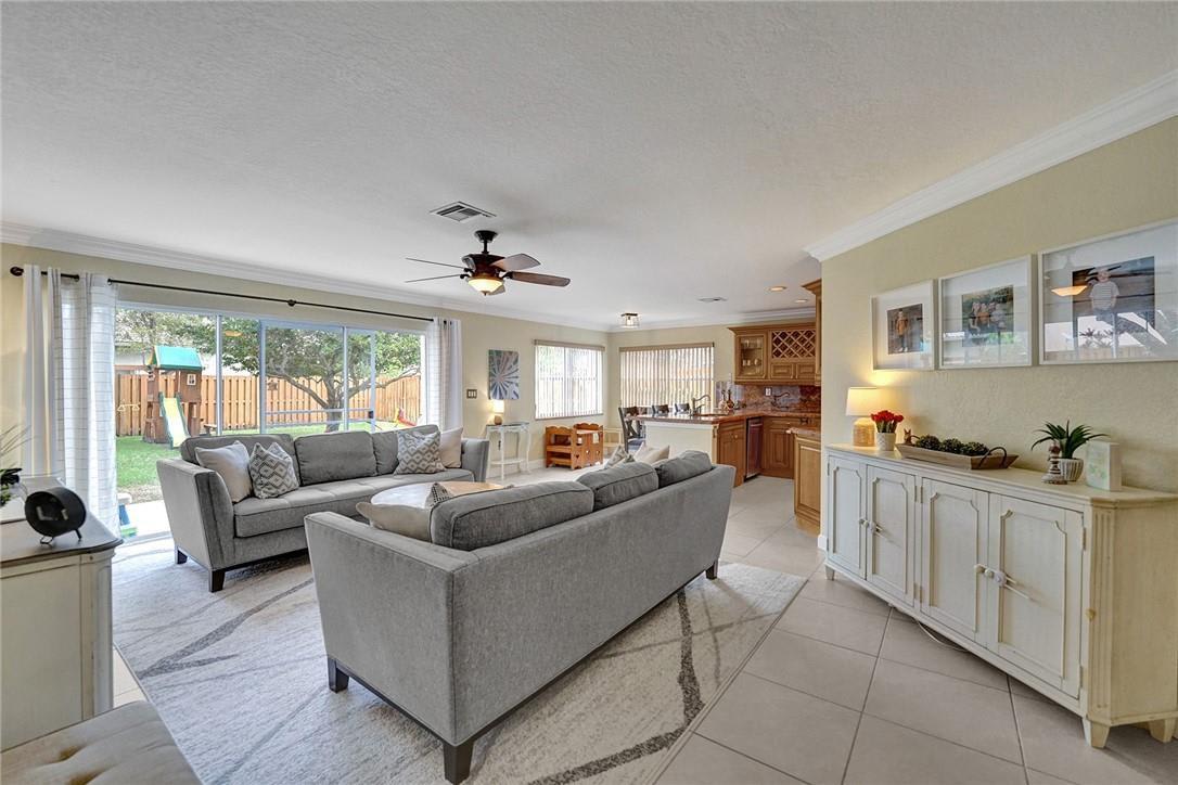 16763 Northwest 13th Street – photo 3