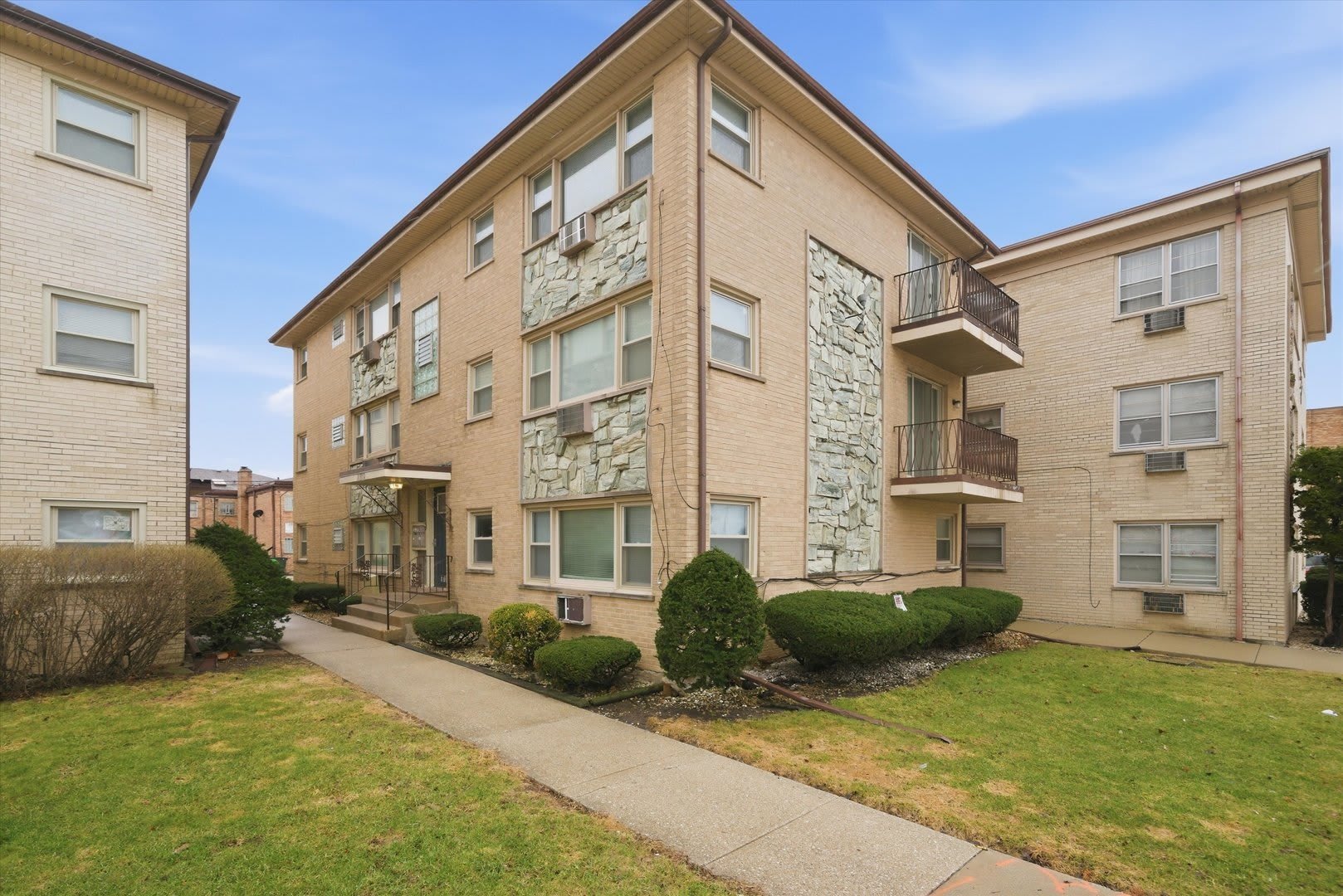 7709 W Marwood Avenue – photo 1