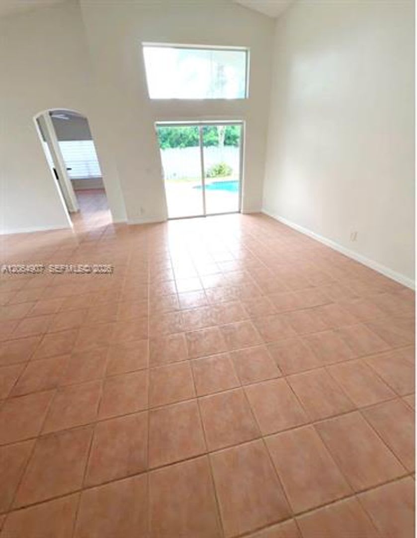 1064 Cedar Falls Dr # 1064, Weston, FL 33327 – photo 5