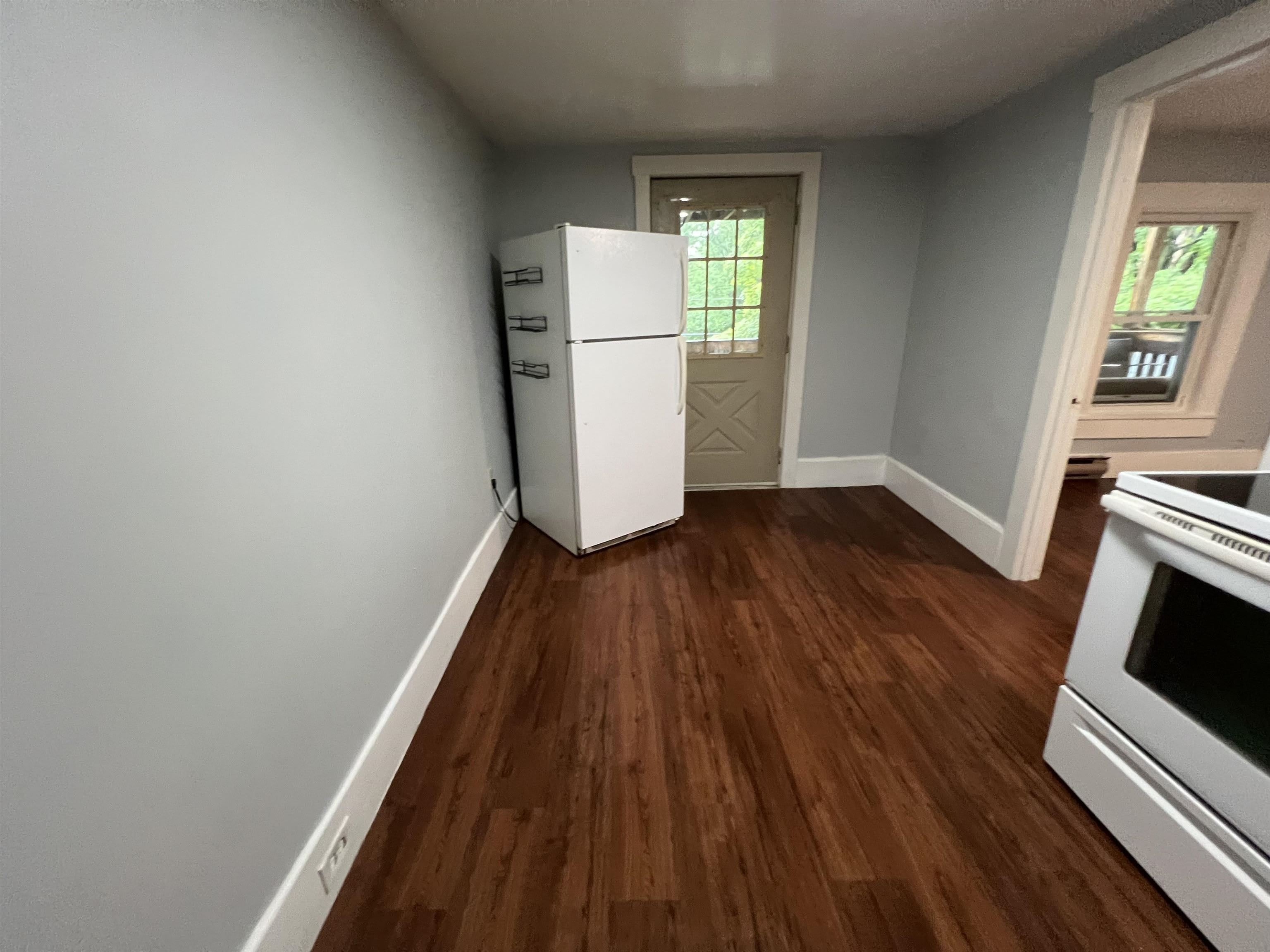 8 Acton Court – photo 2