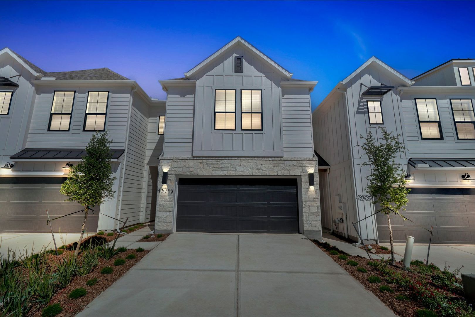 Luxury Townhome For Rent The Florence Floor Plan August Special Get 2 Weeks Free Rent When You Move In By August 31St – photo 2