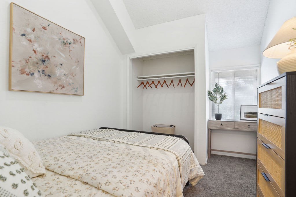 Layton Meadows – photo 4