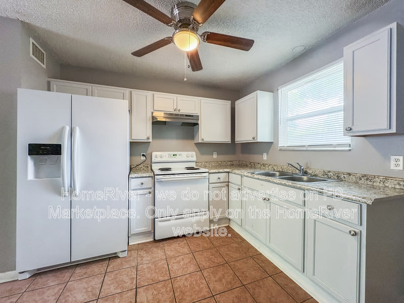 5332 Westchase Ct – photo 3