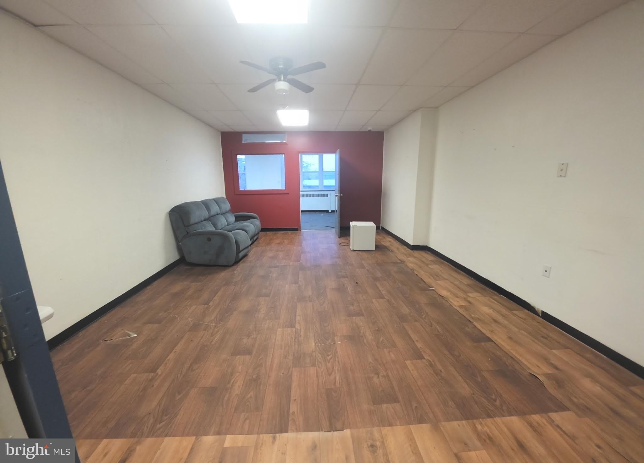 1052 EASTON Road – photo 2