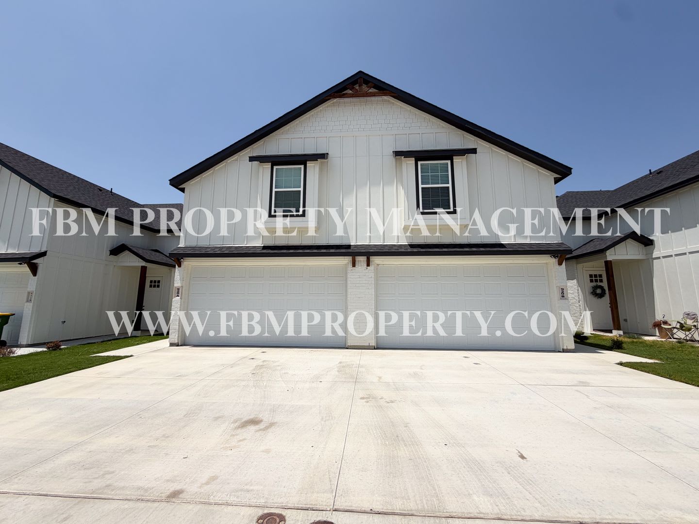 920 Cooksey Ct Unit B Brand New 3 Bedroom 2 5 Bathroom Two Story Home In Grandview Tx – photo 2