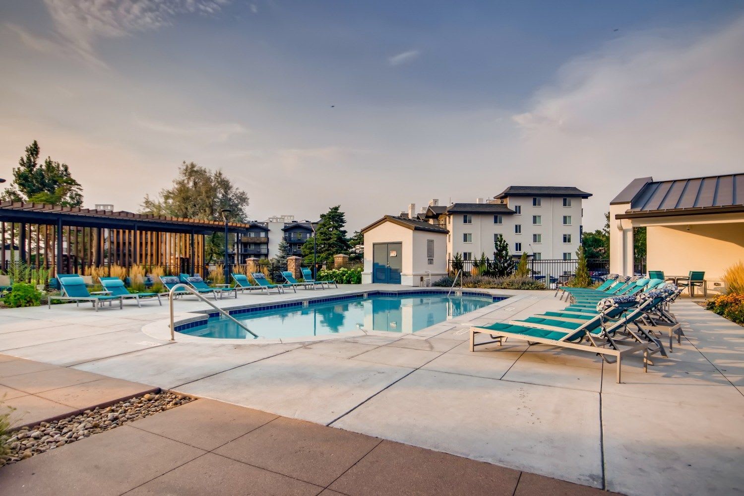 The Lodge Apartment Homes – photo 4