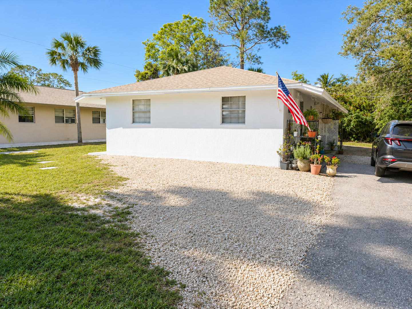 2 Bedroom Duplex – photo 1