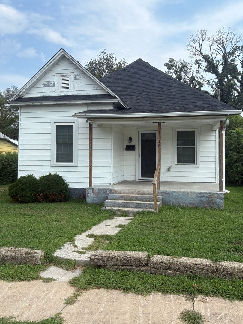 For Lease: 1519 Nelson, Webb City, Mo $1,1150 – photo 2