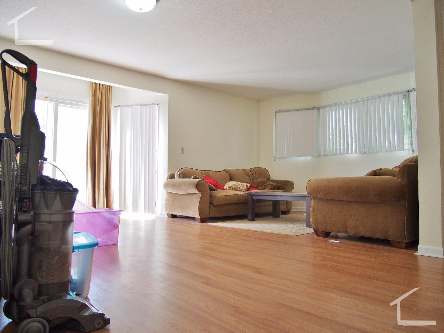 No Fee Nearly 3K Sq Ft Pet Friendly Townhouse Near Boston Landing With 2 Parking Spots Included – photo 1