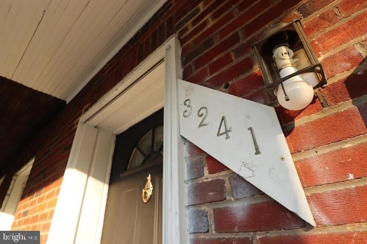 3241 NORMOUNT Avenue – photo 3