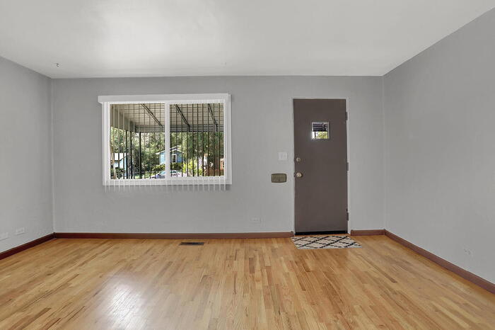 623 Iowa Avenue – photo 4