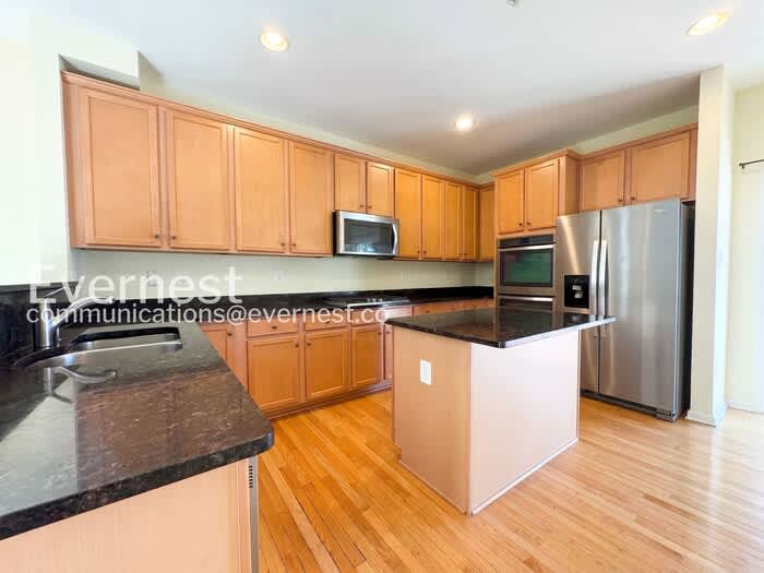 6137 Hanlon Street – photo 5