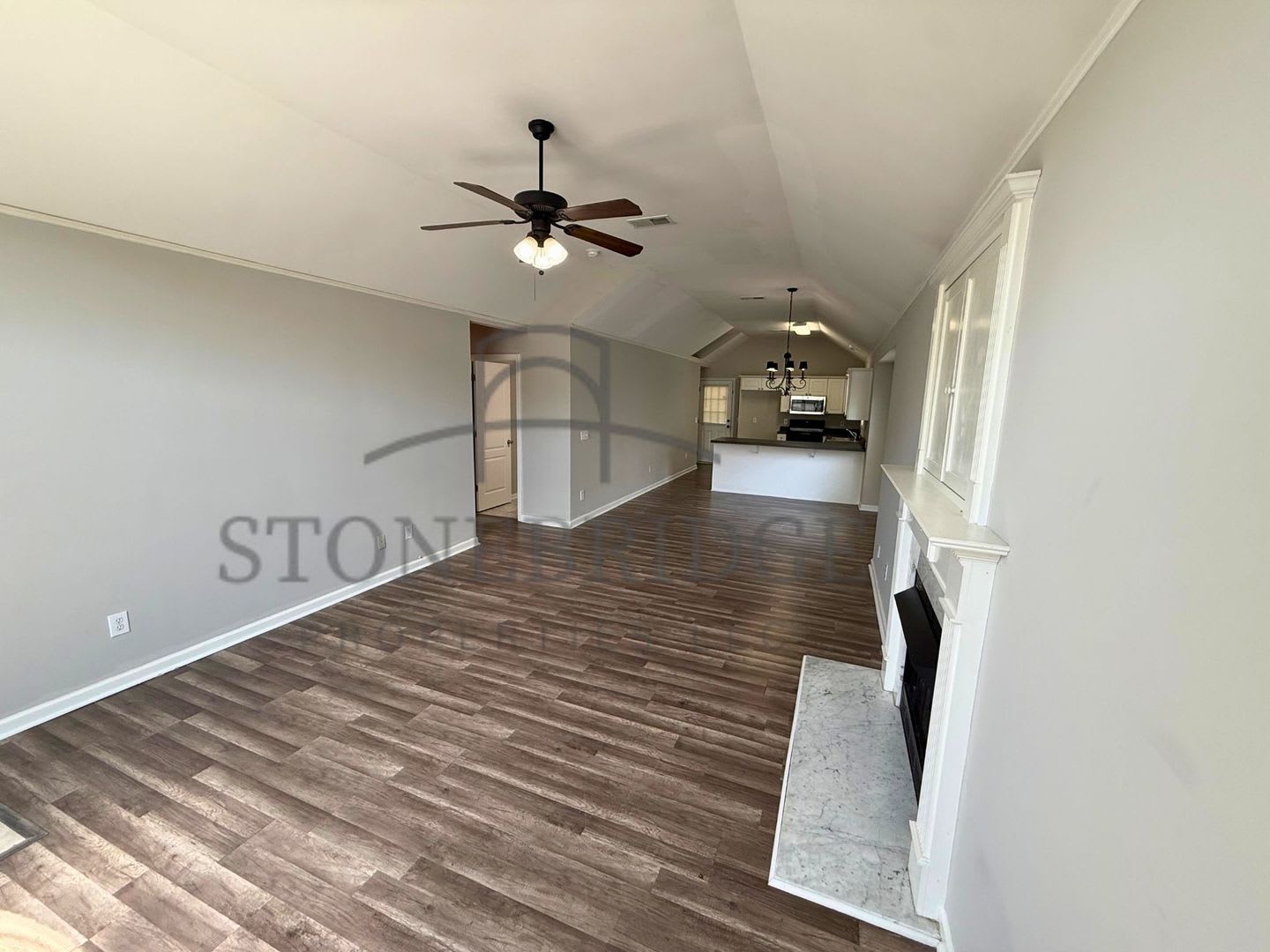 3 Bed 2 Bath Home In Calera – photo 2