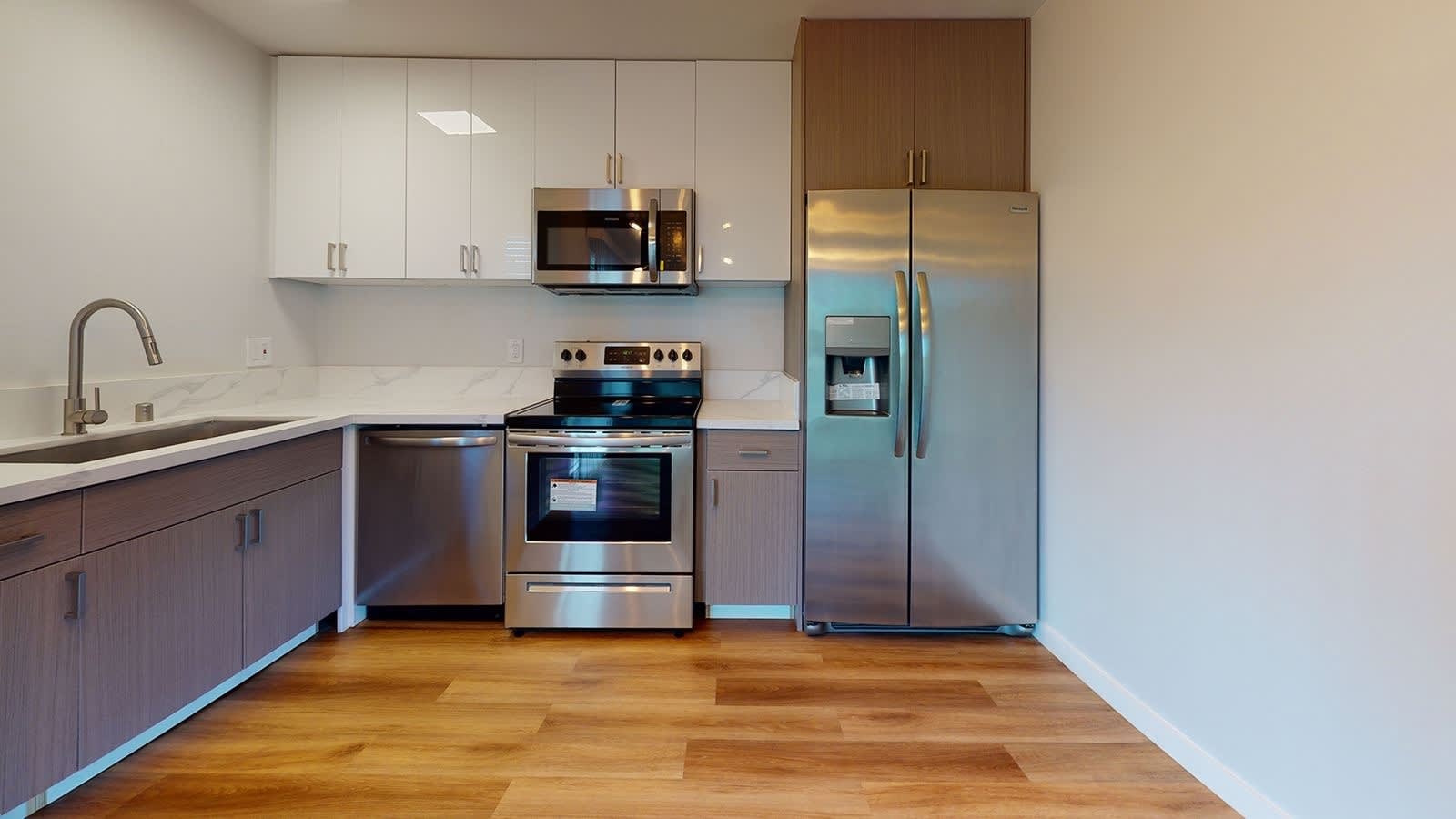 407 Broadway – photo 3
