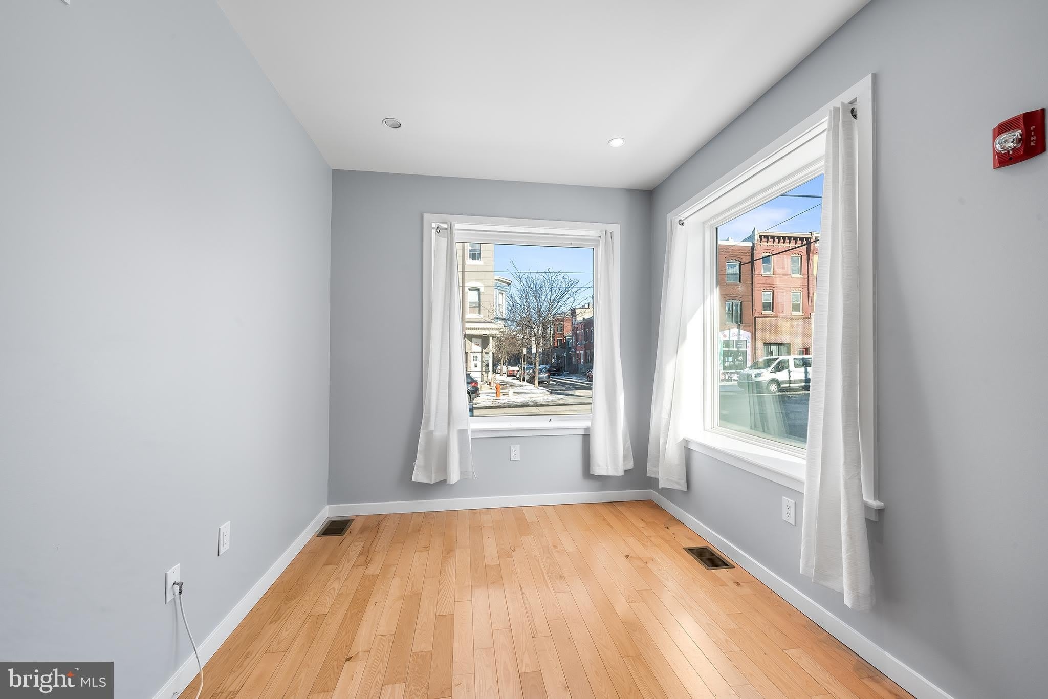 3000 W GIRARD Avenue – photo 4