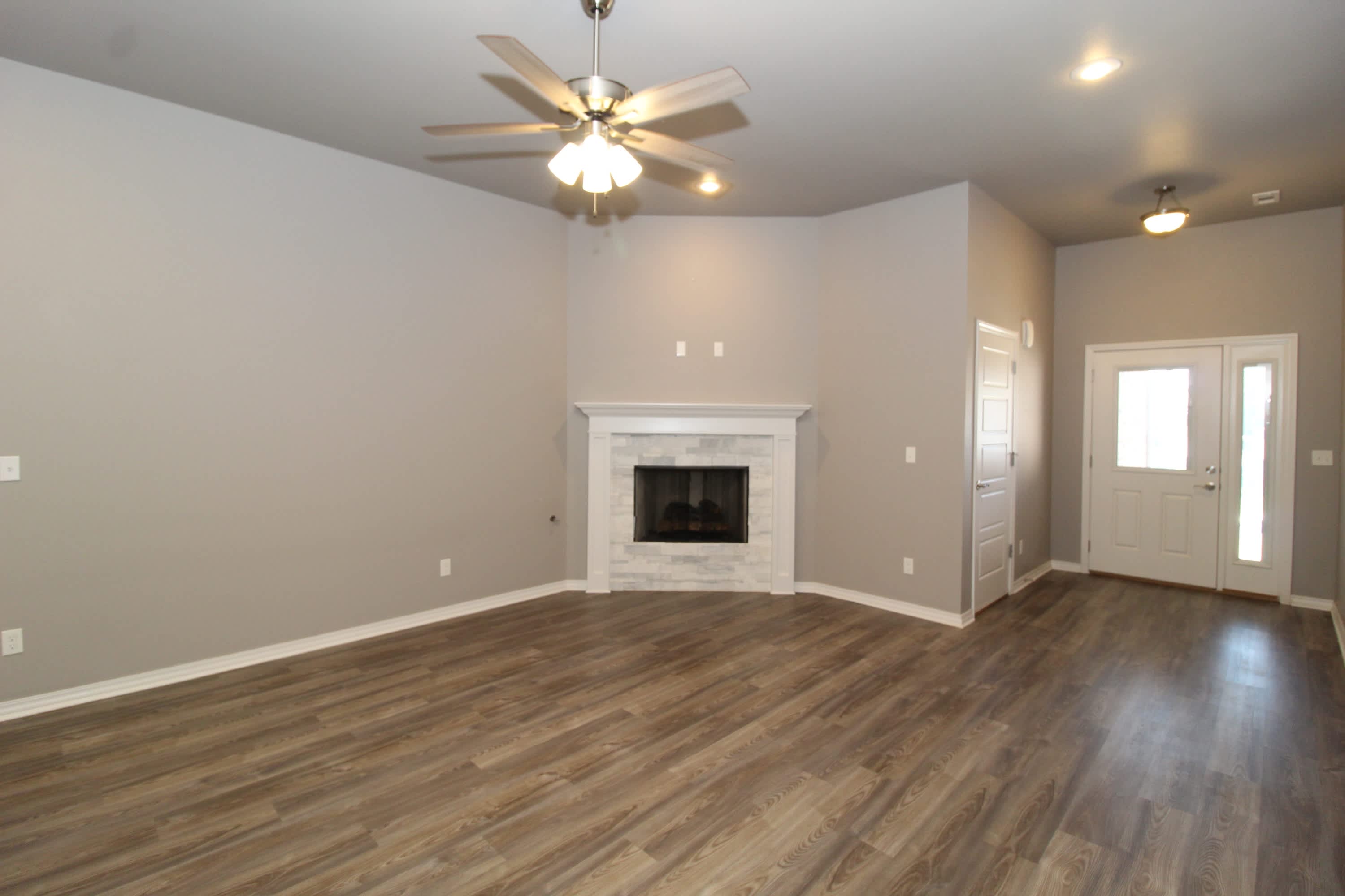 182 East 2nd Street – photo 2