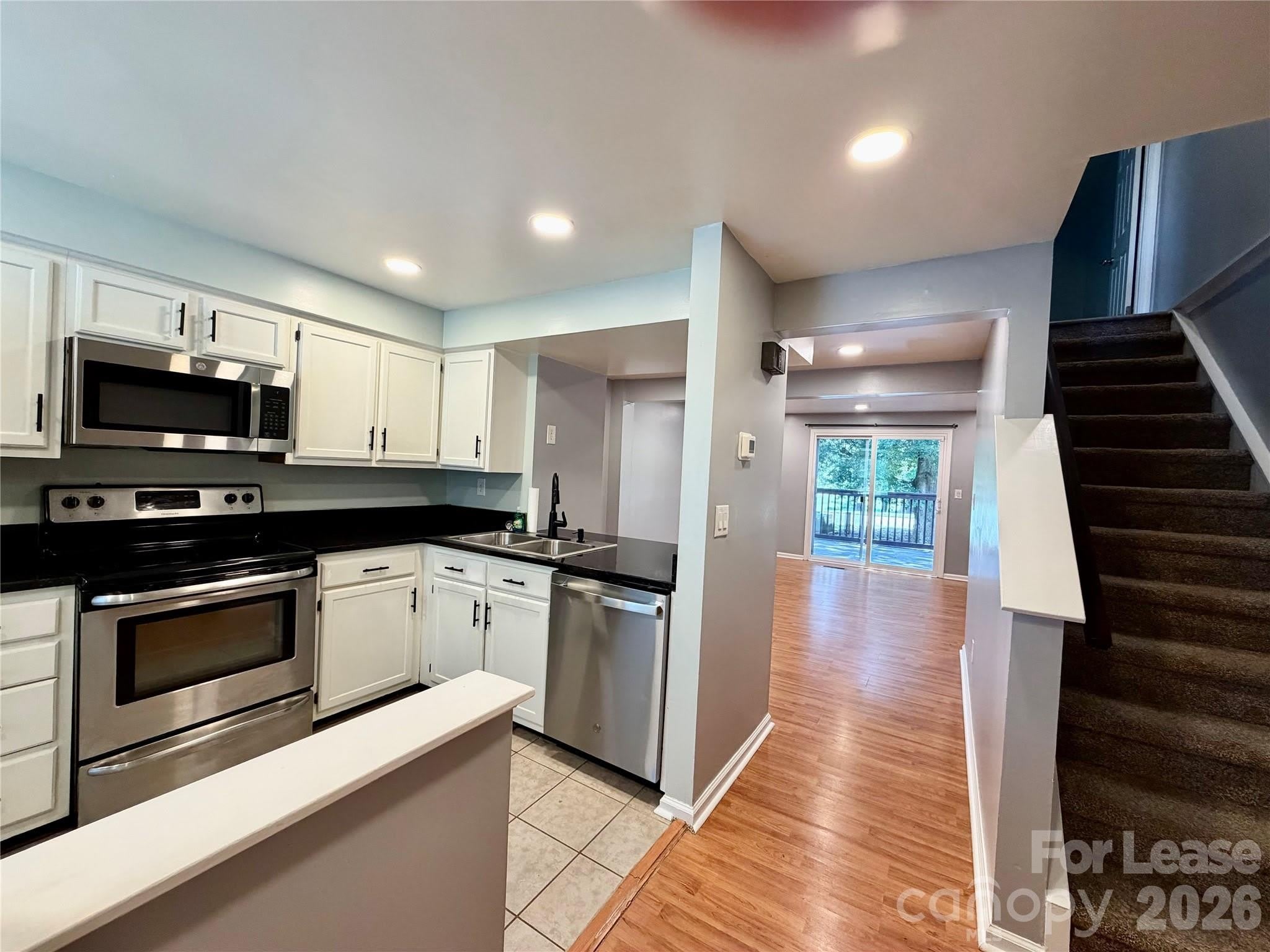 9604 Vinca Circle – photo 2