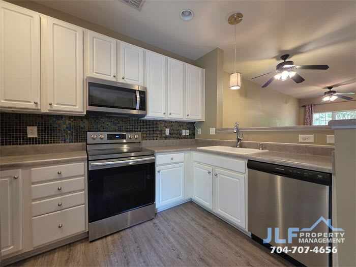 15417 Tully House Court – photo 5