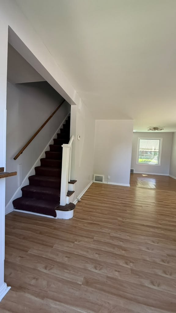 1527 Babbitt Road – photo 5
