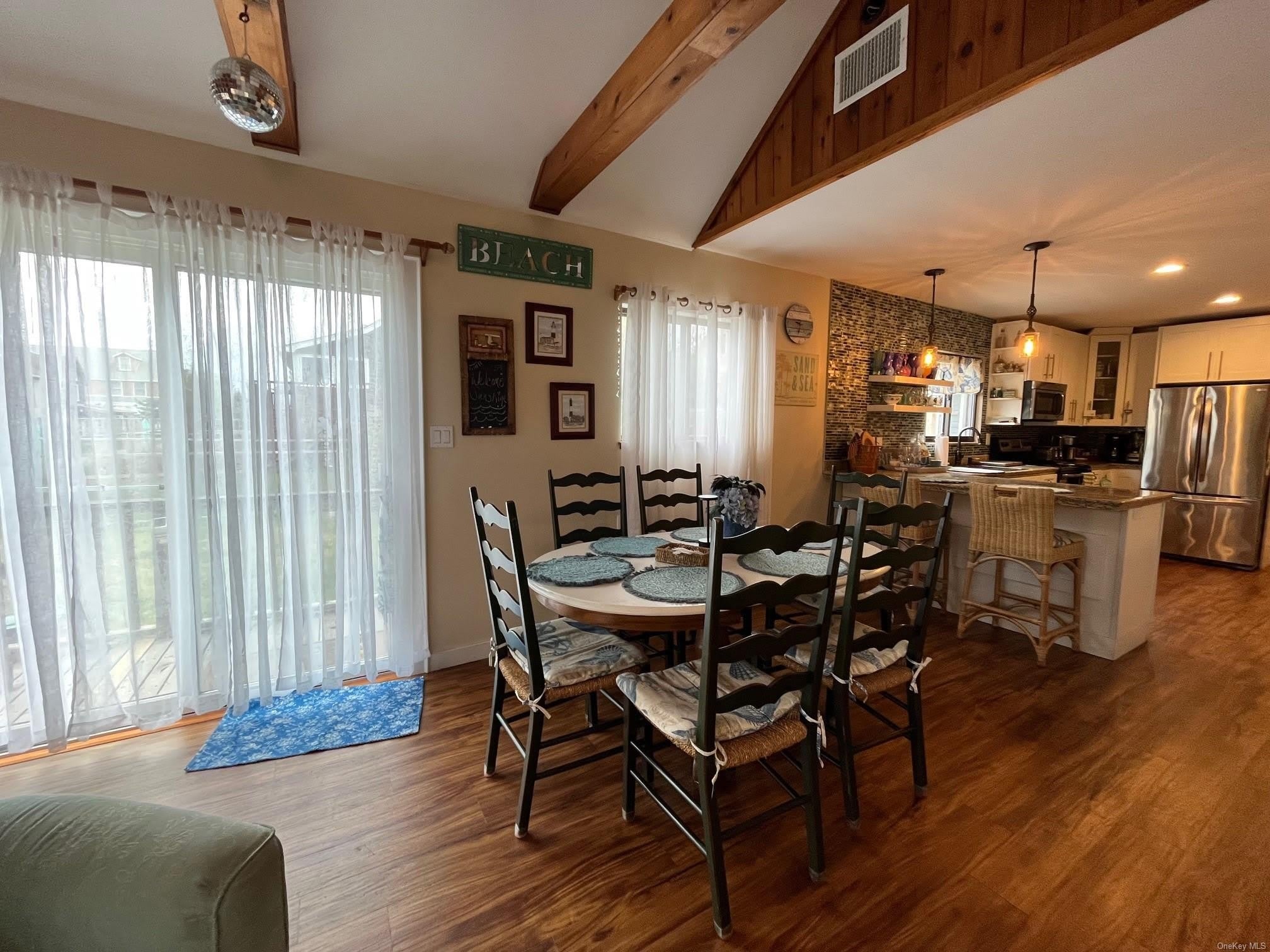 142 Bungalow – photo 4